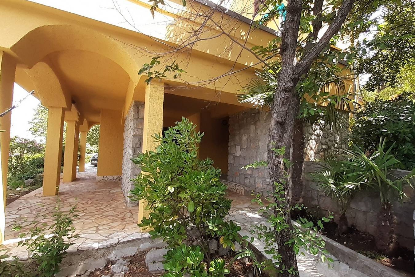 Ganze Wohnung, 2-Zimmer-Ferienwohnung mit Terrasse Klenovica, Novi Vinodolski A-23926-a in Klenovica, Primorje-Gorski Kotar