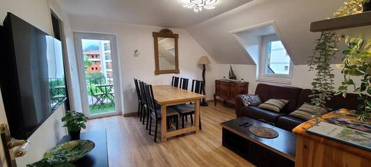 Gîte pour 6 personnes, avec jardin dans Plage d'Albigny