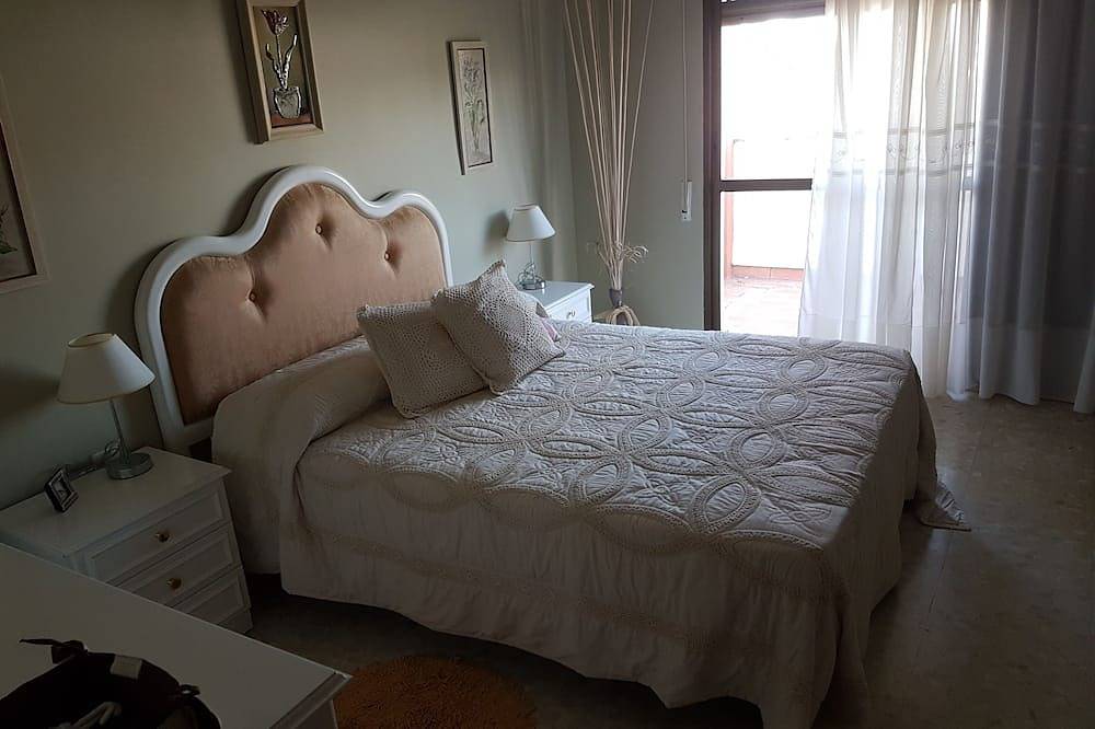 Casa Chalet Las Camelias in Los Barrios, Costa de la Luz
