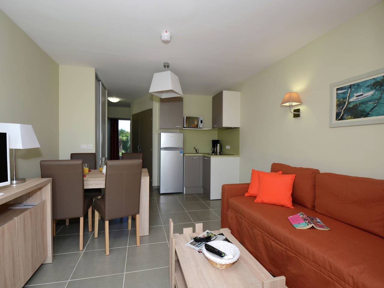 Appartement entier, Escapade romantique dans un vignoble in Sallèles-d'Aude, Côte méditerranéenne (France)