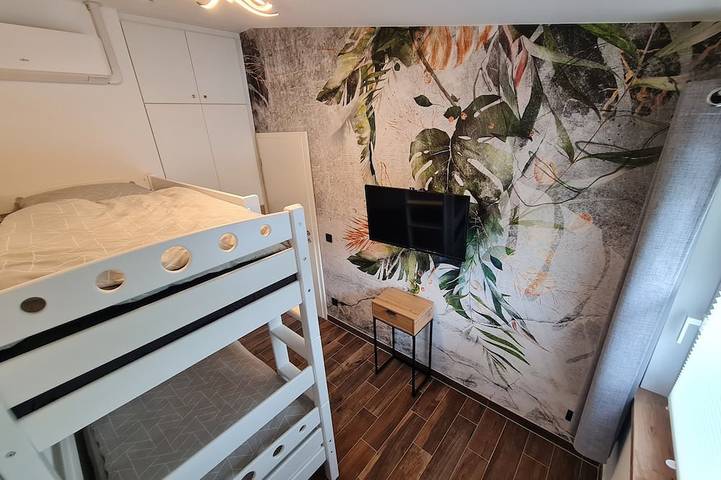 Ferienhaus für 5 Personen, mit Terrasse und Garten sowie Sauna in Roth - 4
