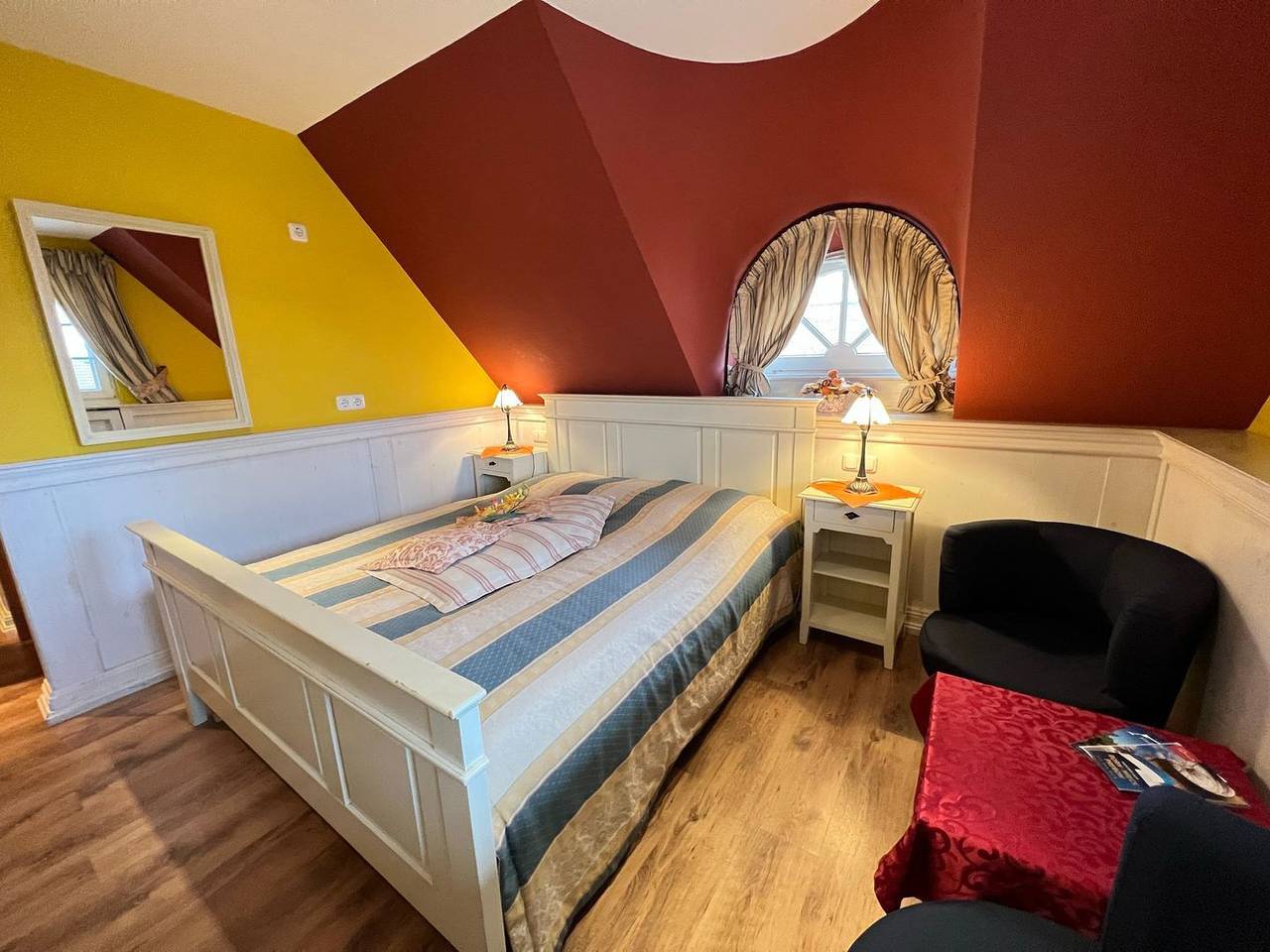 Ganze Wohnung, Moin Moin - Herzlich Willkommen im Appartement "Skipper´s Kabine" in Wieck am Darß, Fischland - Darß - Zingst