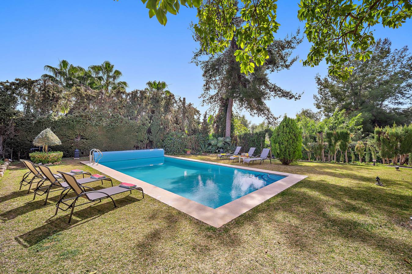 Villa Xula - Marbella Club in Marbella West, Marbella