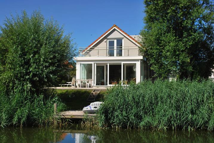 Ferienhaus für 4 Personen, mit Terrasse und Garten in Makkum - 2