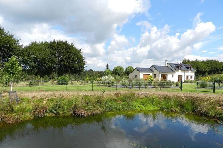 Maison de vacances pour 6 personnes, avec piscine et jardin dans l' Aisne
