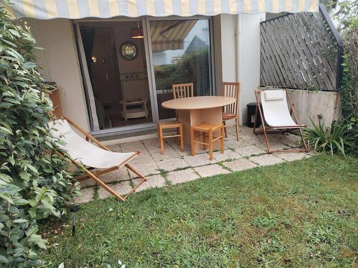 Appartement de vacances pour 4 personnes, avec jardin et terrasse, animaux acceptés