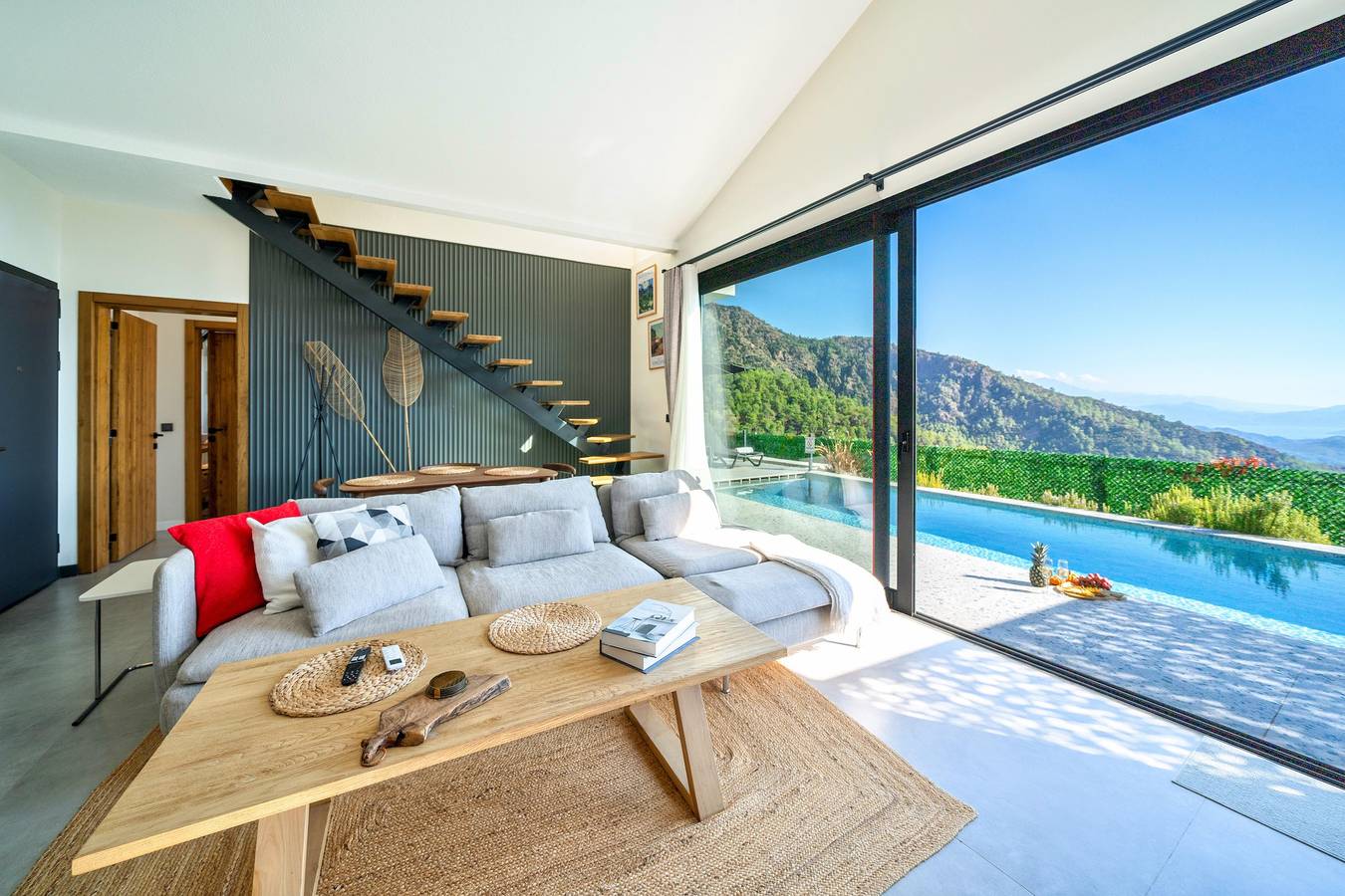 Villa Oxy con vistas al mar, piscina privada y piscina cubierta climatizada in Fethiye, Provinz Muğla