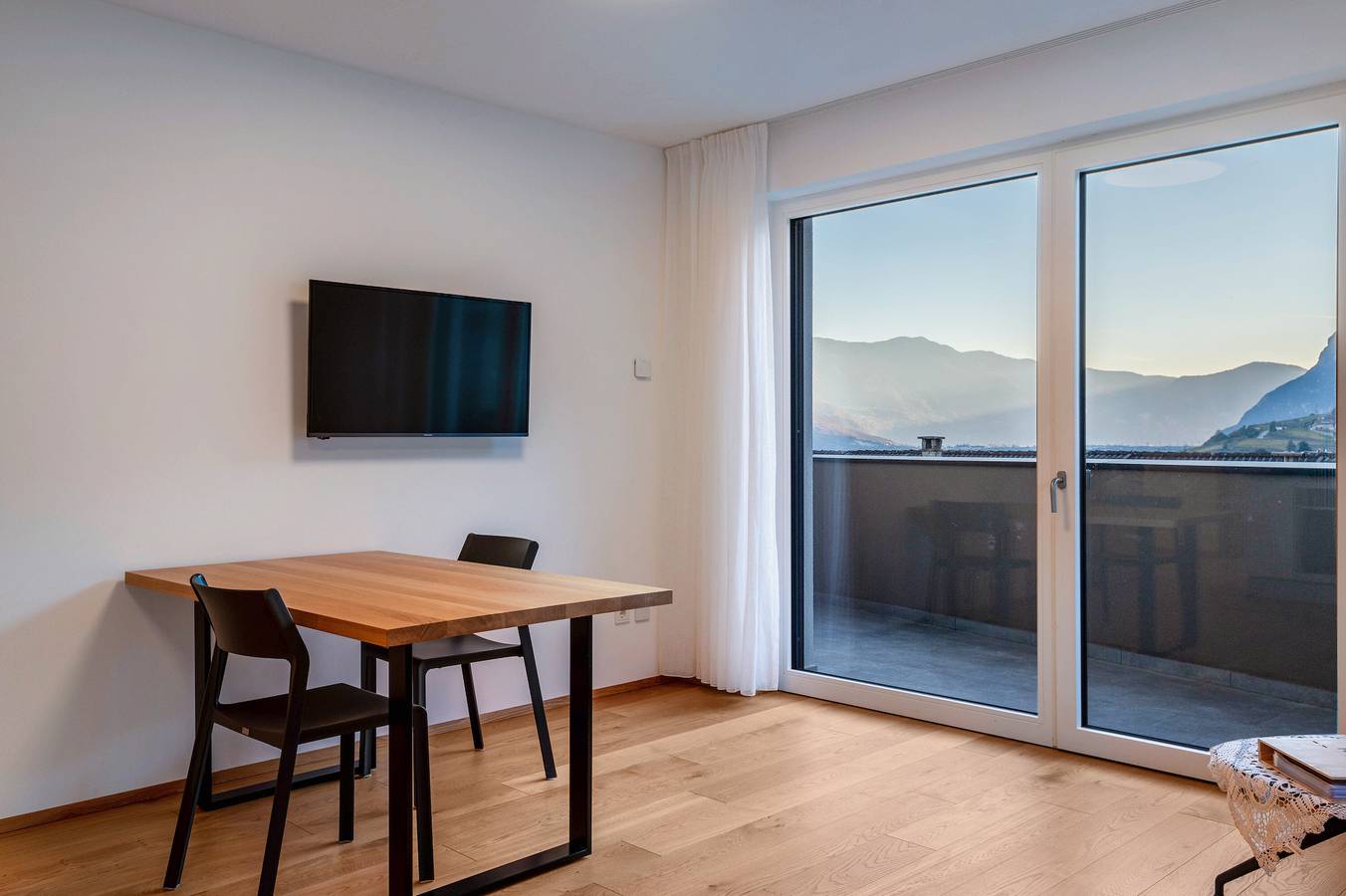 Appartement entier, Appartement "Karin - Cabernet" avec terrasse partagée et Wi-Fi in Termeno sulla Strada del Vino, Massif de Non