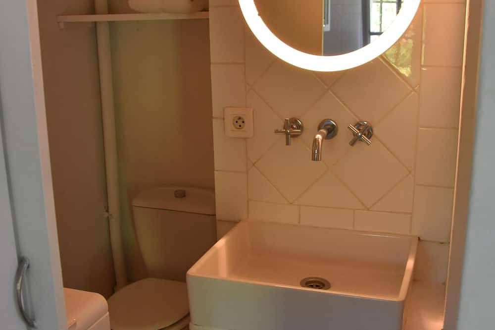 Charmante unabhängige Villa mit Garten 3 Minuten vom Zentrum von Aix-en-Provence entfernt in Aix-en-Provence, Aix-en-Provence und Umgebung