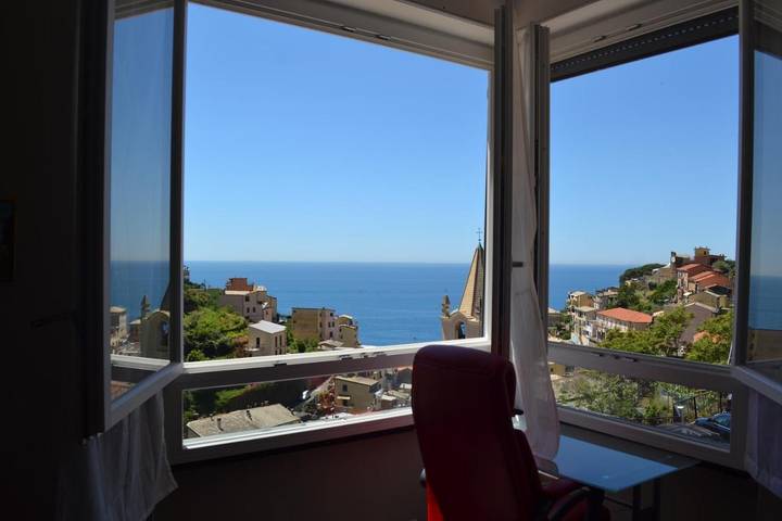 Maison d’hôte pour 8 personnes, avec Balcon ainsi que Terrasse et Vue à Riomaggiore - 2