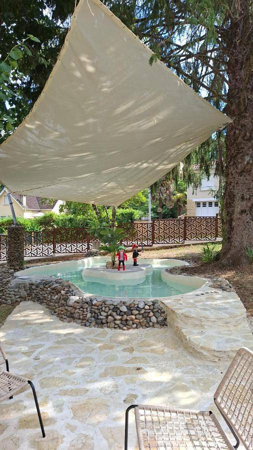 Villa voor 12 personen, with balkon and tuin as well as zwembad and uitzicht in Sarlat-la-Canéda