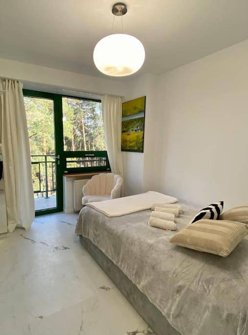 Cały apartament, One-Bedroom Apartment in Serock, Mazowsze