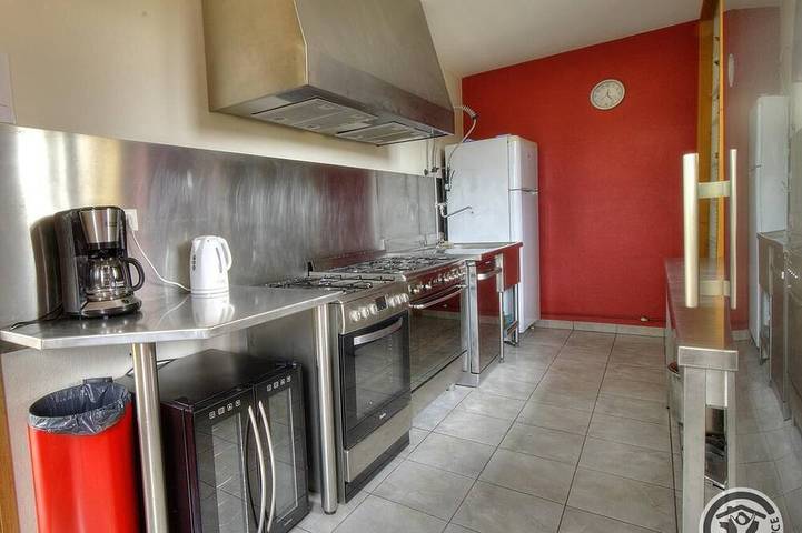 Maison d’hôte pour 12 personnes à Fleurie - 4