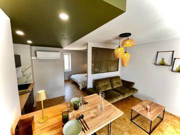 Gîte pour 2 personnes, avec vue à Écully