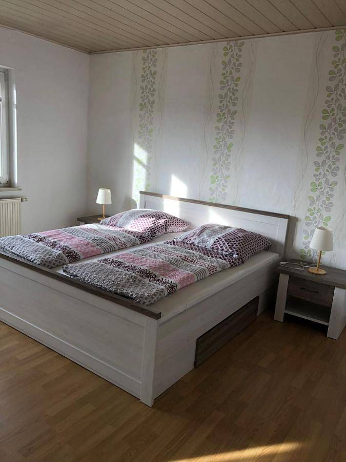 Ferienwohnung für 2 Personen, mit Garten und Seeblick sowie Ausblick in Meinhard - 2