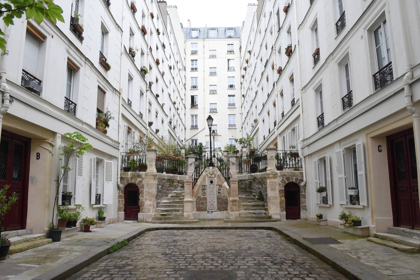Entire studio, Lovely Holiday Studio in Montmartre in Paris, Ile de France