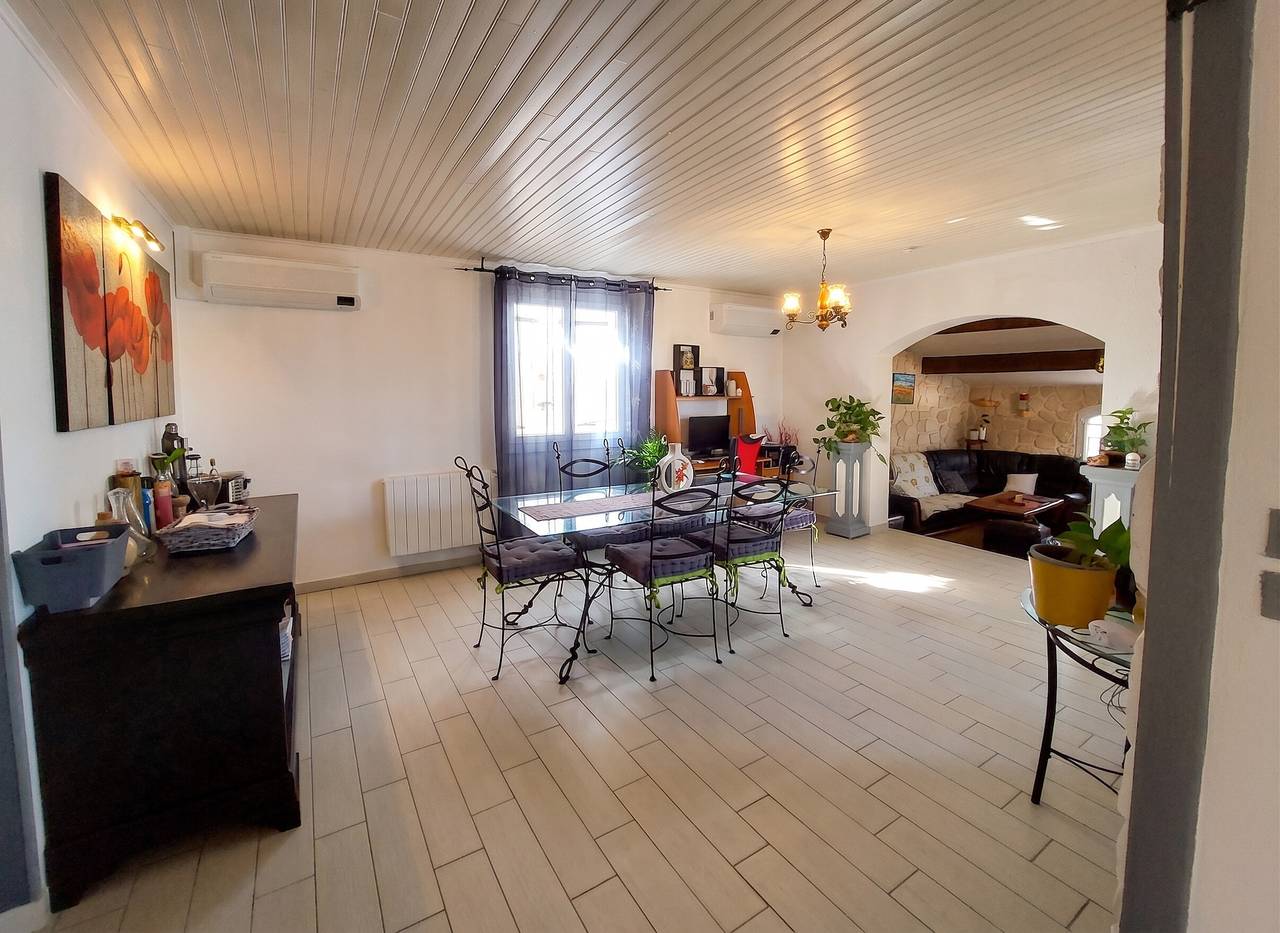Casa encantadora en Autignac con jardín y vista a la montaña in Autignac, Costa mediterránea (Francia)