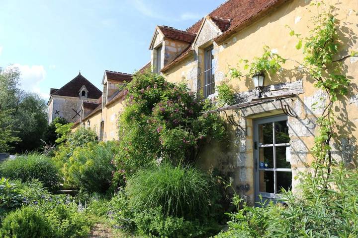 Chambre d’hôte pour 2 personnes, avec Terrasse ainsi que Jardin et Vue dans Abbaye de la Trappe