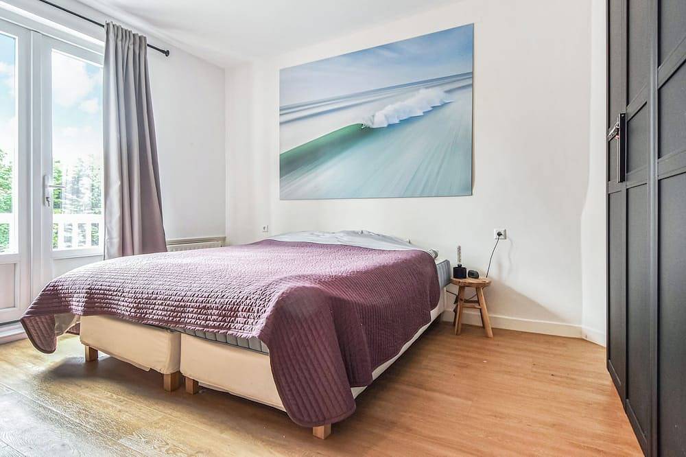 Ganze Wohnung, Penthouse with big terrace 50M close to beach and family neighbourhood. in Scheveningen, Den Haag