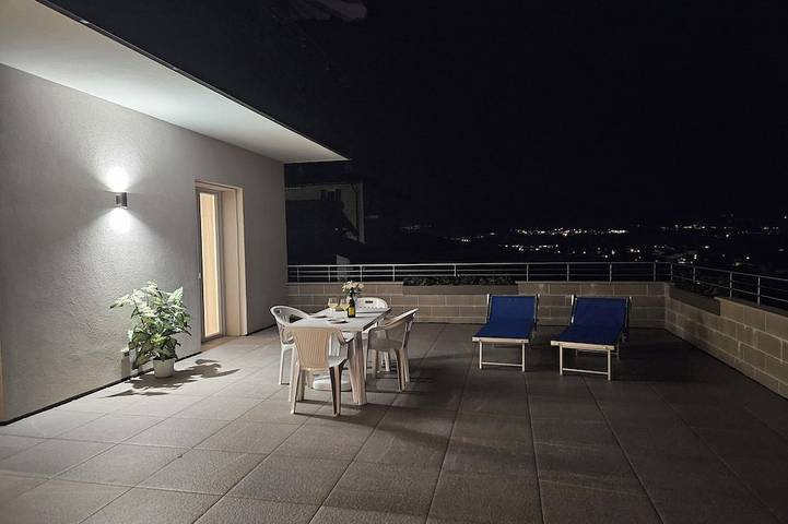 Appartement de vacances pour 6 personnes, avec jardin et terrasse