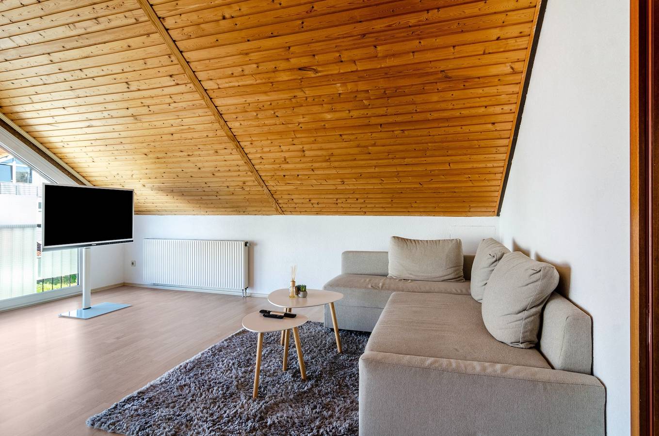 Entire apartment, Apartment 'Fewo Georg' with Wi-Fi in Pfullendorf, Region Bodensee-Oberschwaben