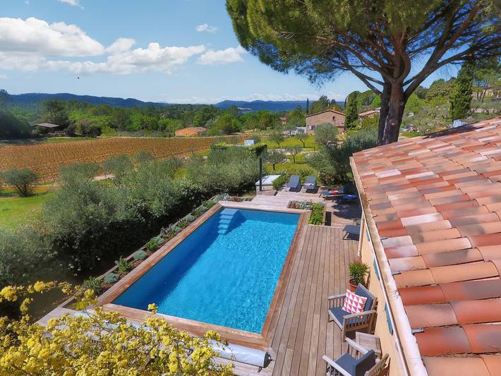 Gîte pour 6 personnes, avec piscine, adapté aux familles à Carcès - 2