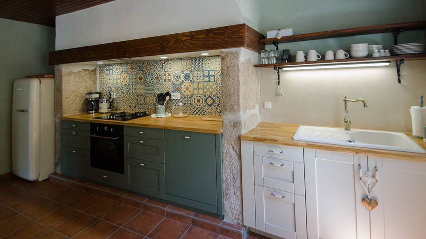 Gîte pour 6 personnes, avec jardin ainsi que vue sur le lac et terrasse à Meymac - 4