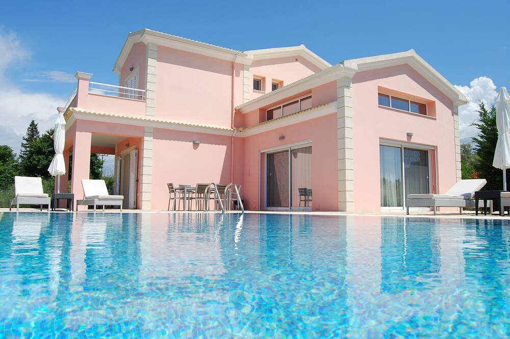 Roda Park Villa Korfu 🌹🏡 in Roda, Korfu