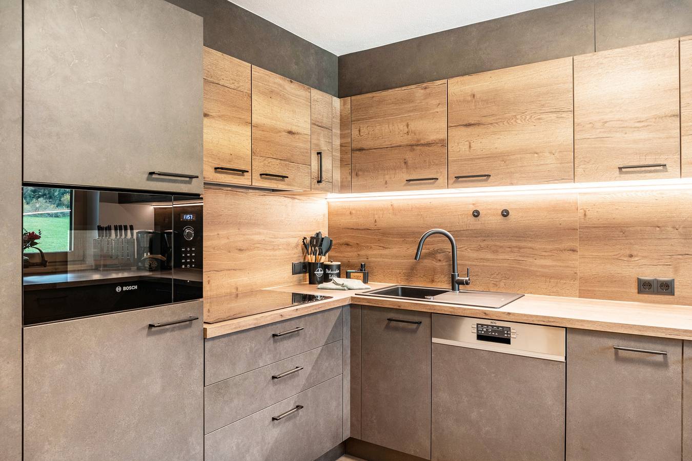 Ganze Wohnung, Ferienwohnung mit Sauna, Bergblick, Gemeinschaftsterrasse und Wi-Fi in Ried im Zillertal, Ski-Optimal Hochzillertal