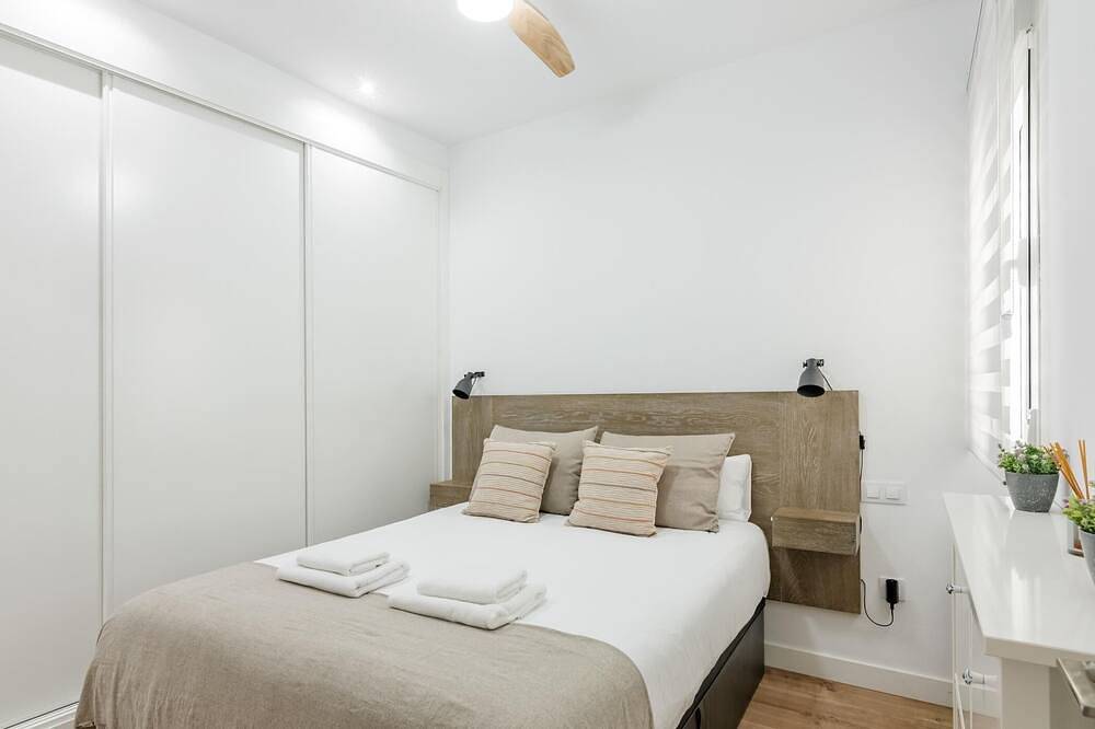 Entire apartment, Ponzano Apartment - 2 bedrooms, renovated in Chamberí (Madrid), Madrid