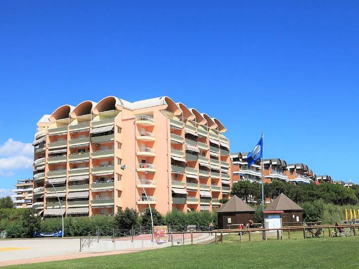 Ferienwohnung für 5 Personen, mit Garten und Terrasse, kinderfreundlich in Porto Santa Margherita
