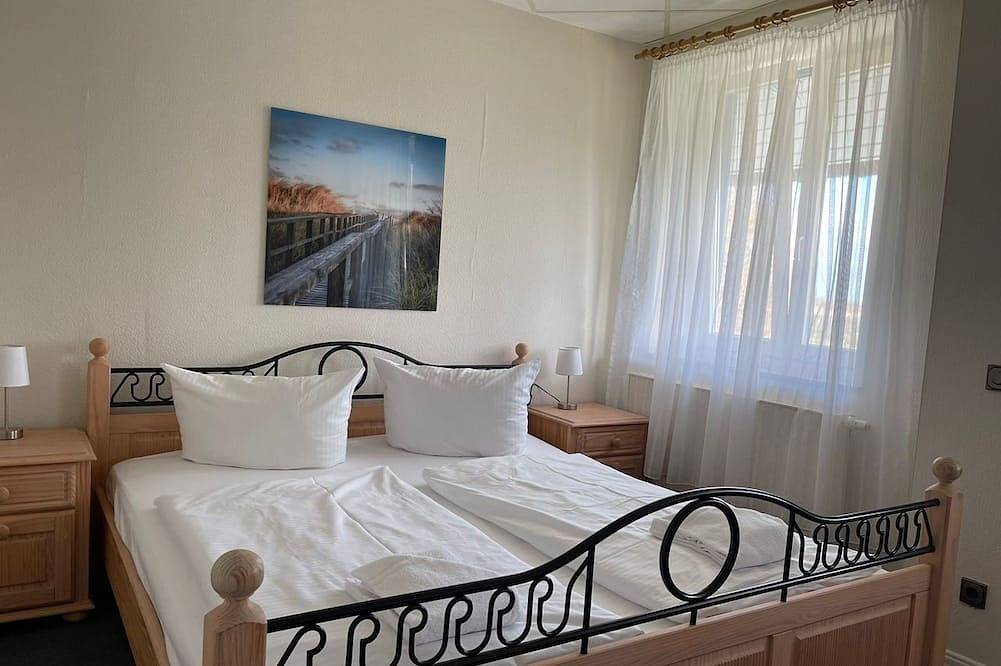 Entire apartment, Süderhaus Hiddensee App. 15 in Neuendorf Hiddensee Island, Hiddensee