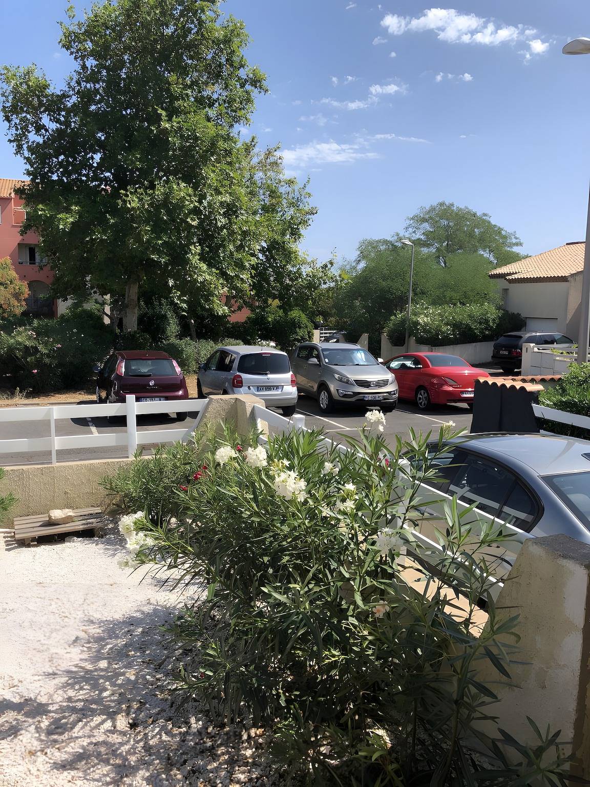 Gîtes Beau Soleil Agde : terrasse privée, jardin et climatisation in Agde, Côte d'Améthyste