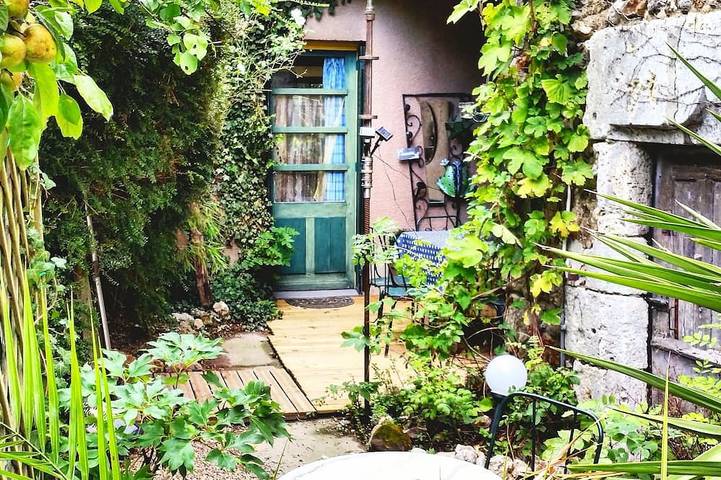 Gîte pour 2 personnes, avec terrasse