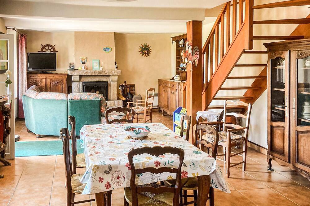 Superbe maison de 2 chambres à Janville in Saint-Martin-des-Marais, Région de Caen