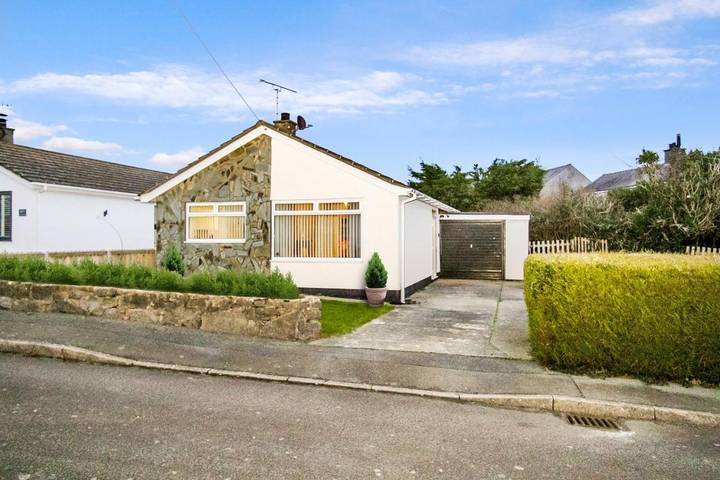 Holiday rental for 7 people, with pets in Moelfre