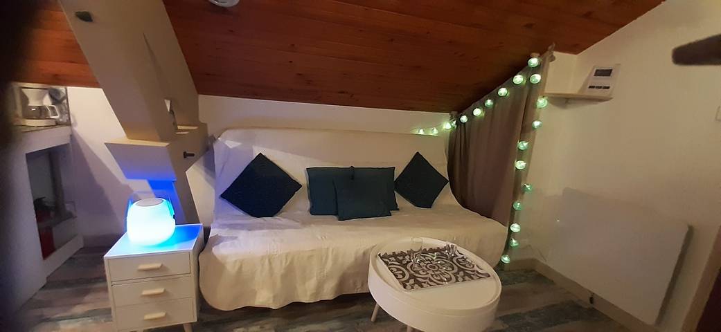 Studio pour 2 personnes, avec jardin, animaux acceptés