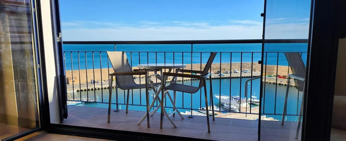 Apartamento de vacaciones para 2 personas, con vistas y balcón - 1
