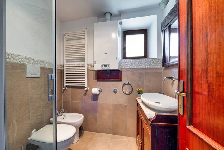 Appartamento intero, Guesthost - Il Girasole - Lovely Spello Apartment in Spello, Perugia e dintorni