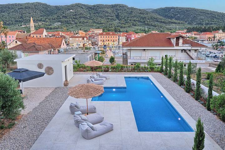 Holiday home for 8 people, with balcony and garden - 1