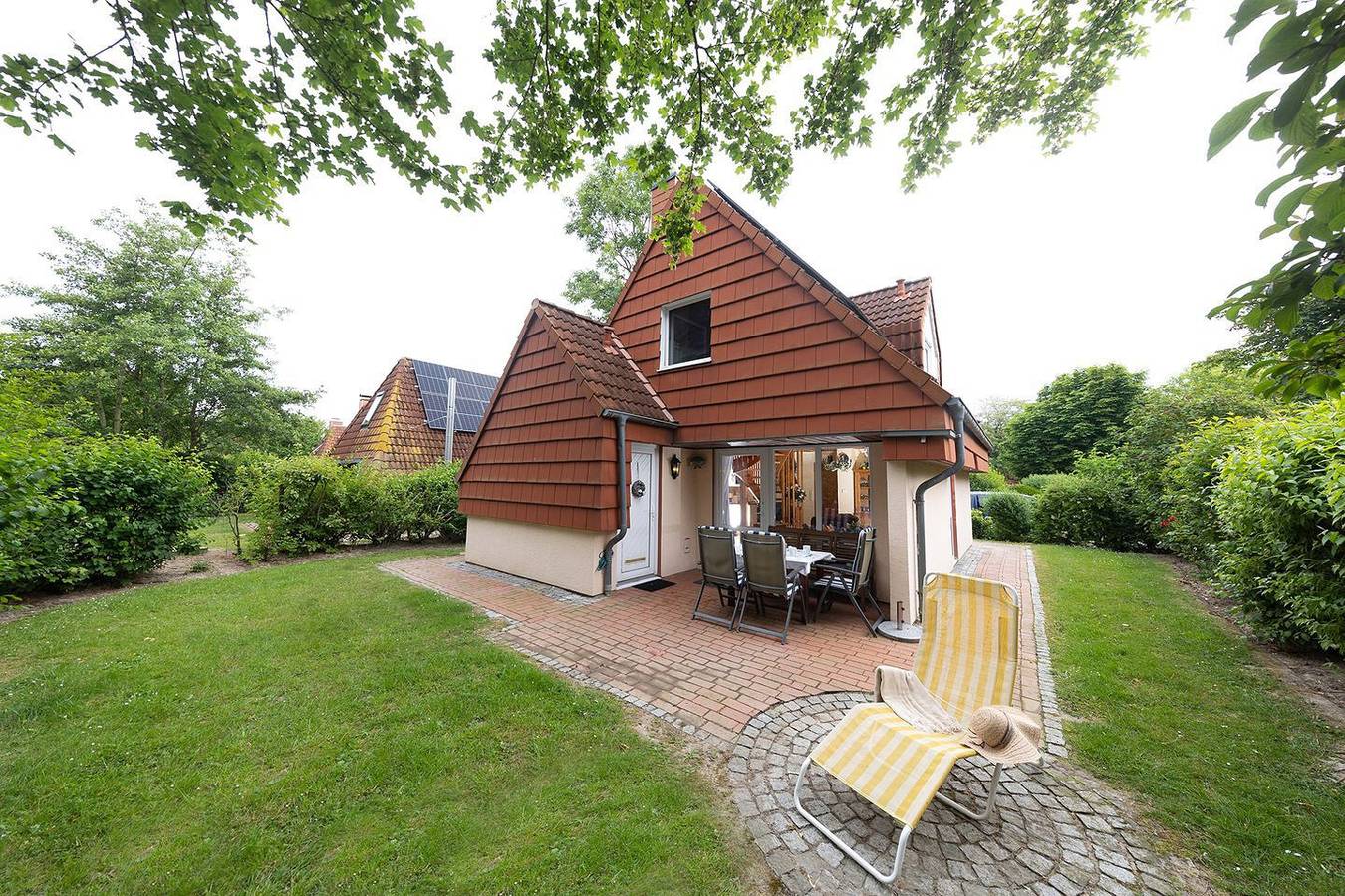Ferienhaus Knechtsand 20. Mit dicht bewachsenem Garten und strandnah. in Dorum-Neufeld, Dorum