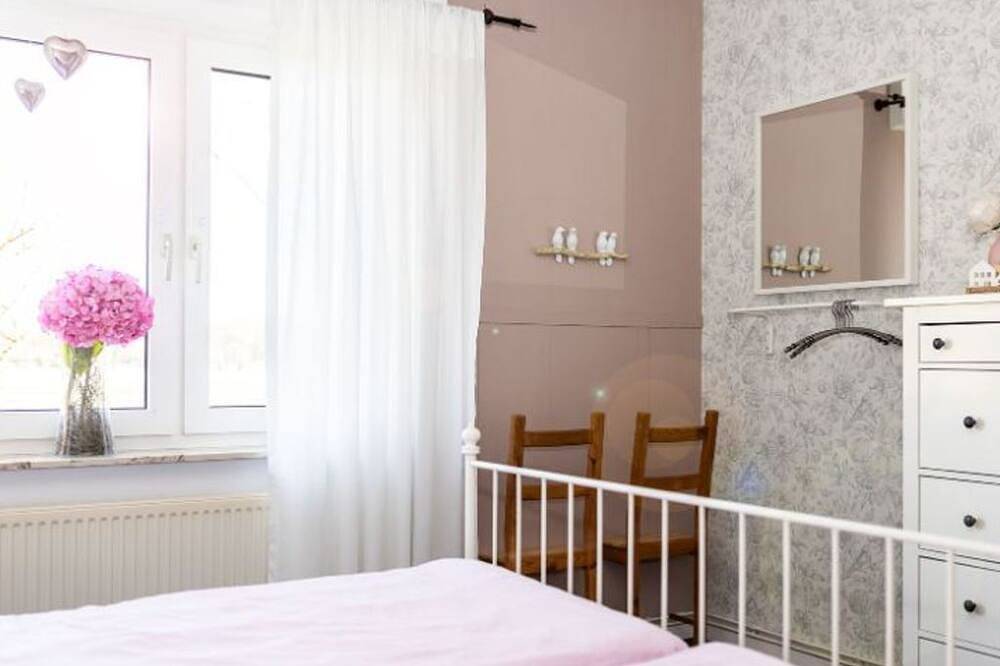 Ganze Wohnung, Ferienwohnung Wiesenzauber, van Hese, 95164 - Ferienwohnung Wiesenzauber in Backemoor, Rhauderfehn