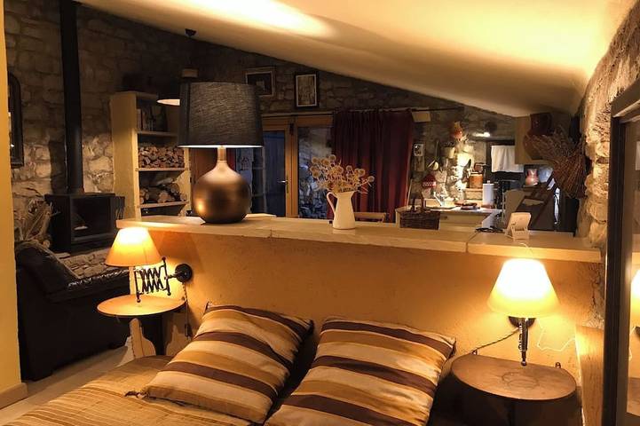 Location de vacances pour 2 personnes, avec terrasse à Bargème - 3