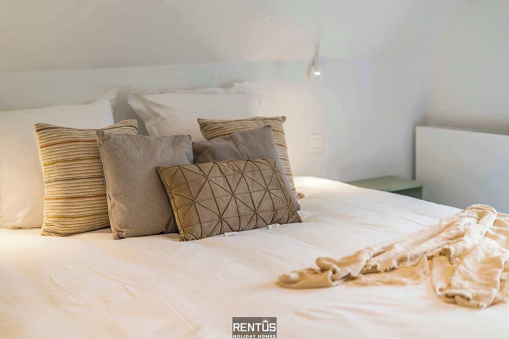 Anno 2021 - renovated villa 150m from the beach in Koksijde-Bad, Koksijde