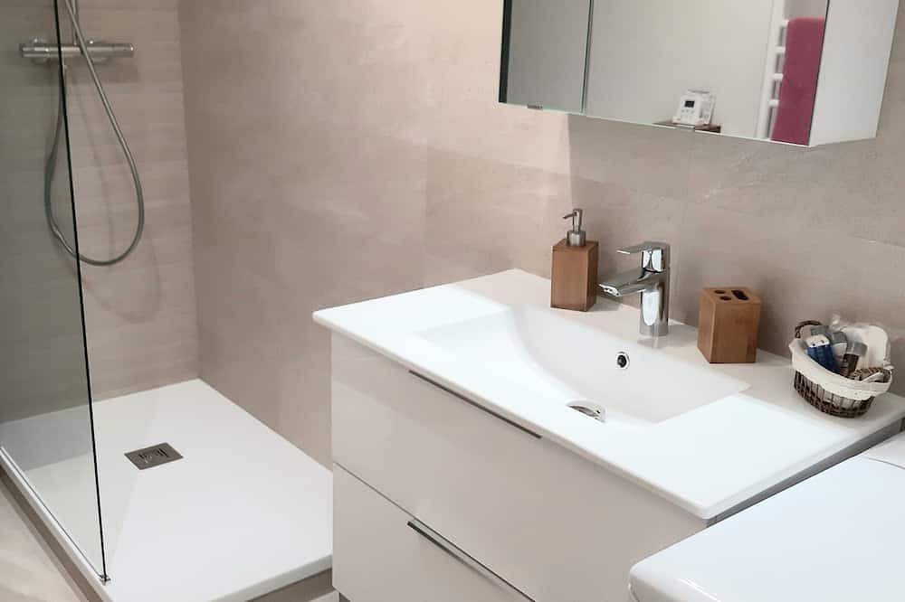 Ganze Wohnung, Arcachon direct plage T1 3* proche du cœur de ville Internet Parking Clim 2Vélos in Arcachon, Arcachon und Umgebung