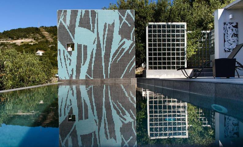 Villa pour 4 personnes, avec piscine ainsi que jardin et vue dans Vis - 2