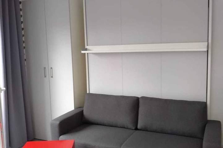 Apartamento entero, Modern bright apartment on Lake Constance Meersburg lake and mountain view vacation, dog in Meersburg, Region Bodensee-Oberschwaben