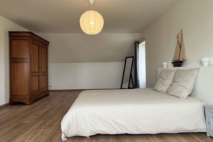 Location de vacances pour 12 personnes, avec jardin ainsi que terrasse et jacuzzi à Saint-Jean-Trolimon - 4