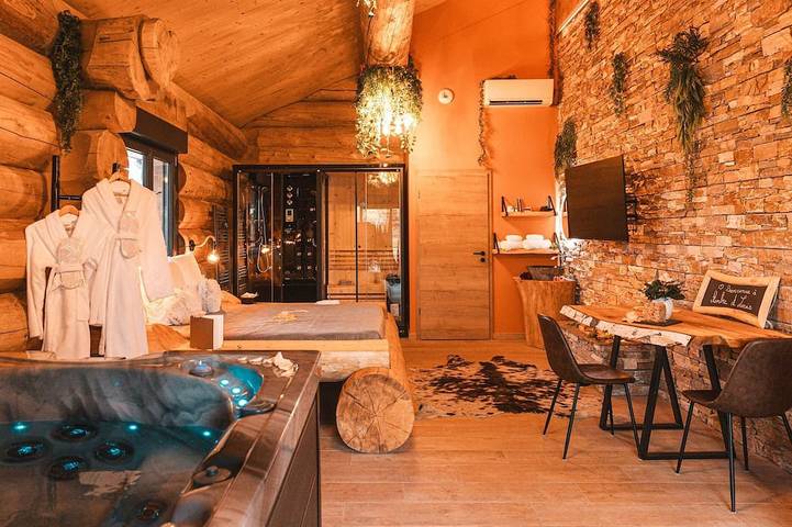 Gîte pour 2 personnes, avec sauna et jacuzzi dans Carspach - 2