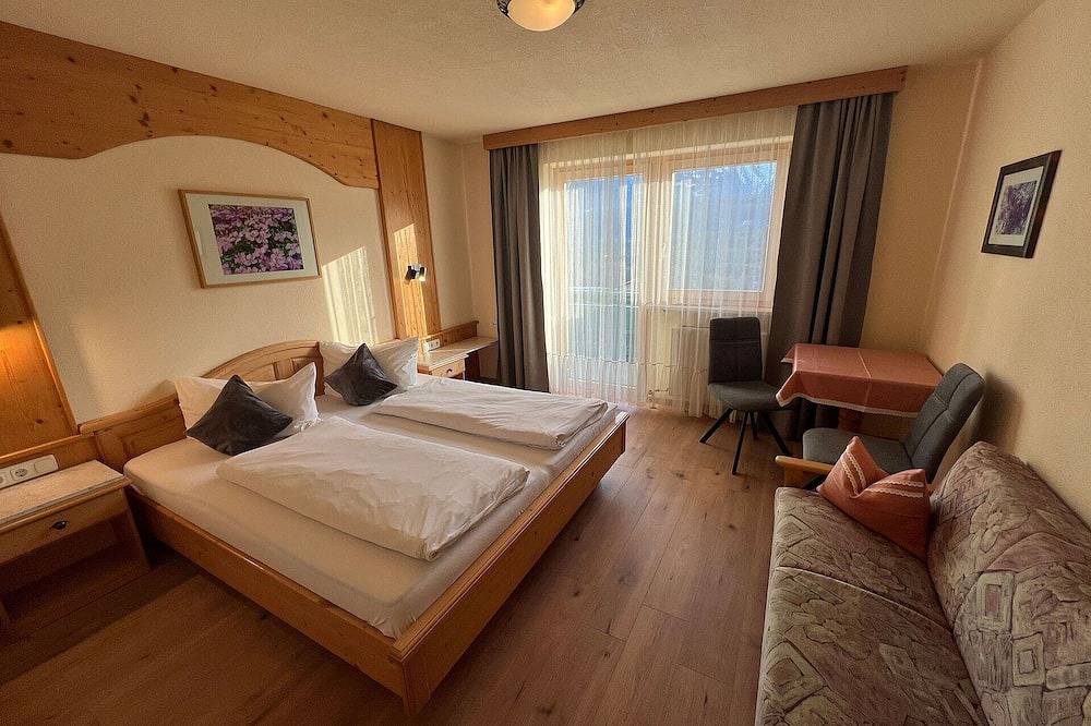 Ganze Wohnung, Adlerhof am Sonnenplateau Ferienwohnung am Mieminger Plateau in Wildermieming, Innsbruck Land